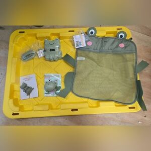 Frog-Themed Bath Accessories Set